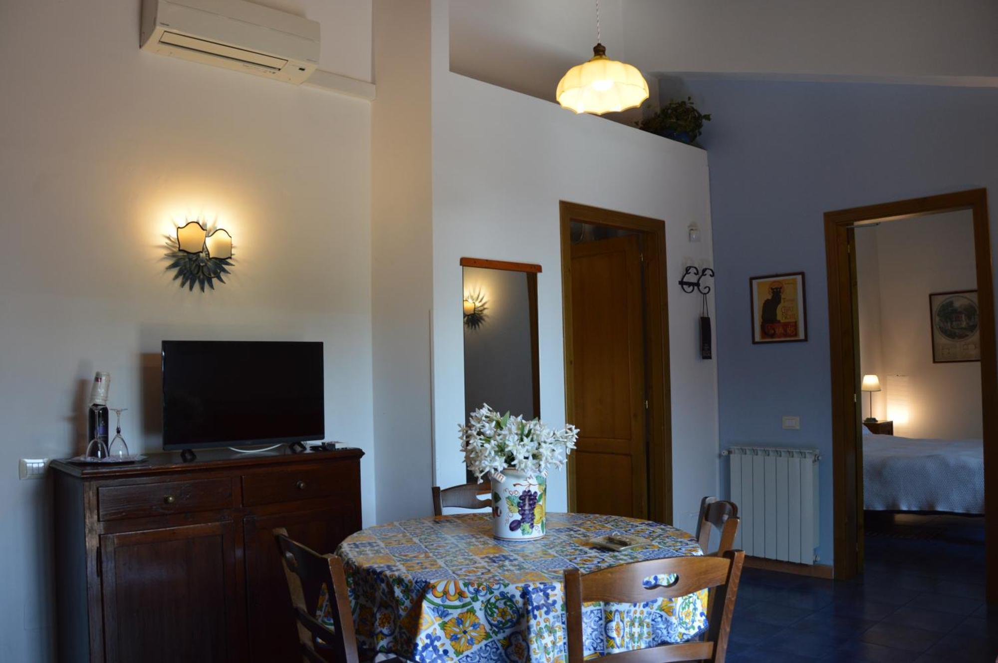 Antico Borgo Etneo Country Hotel Calatabiano Buitenkant foto