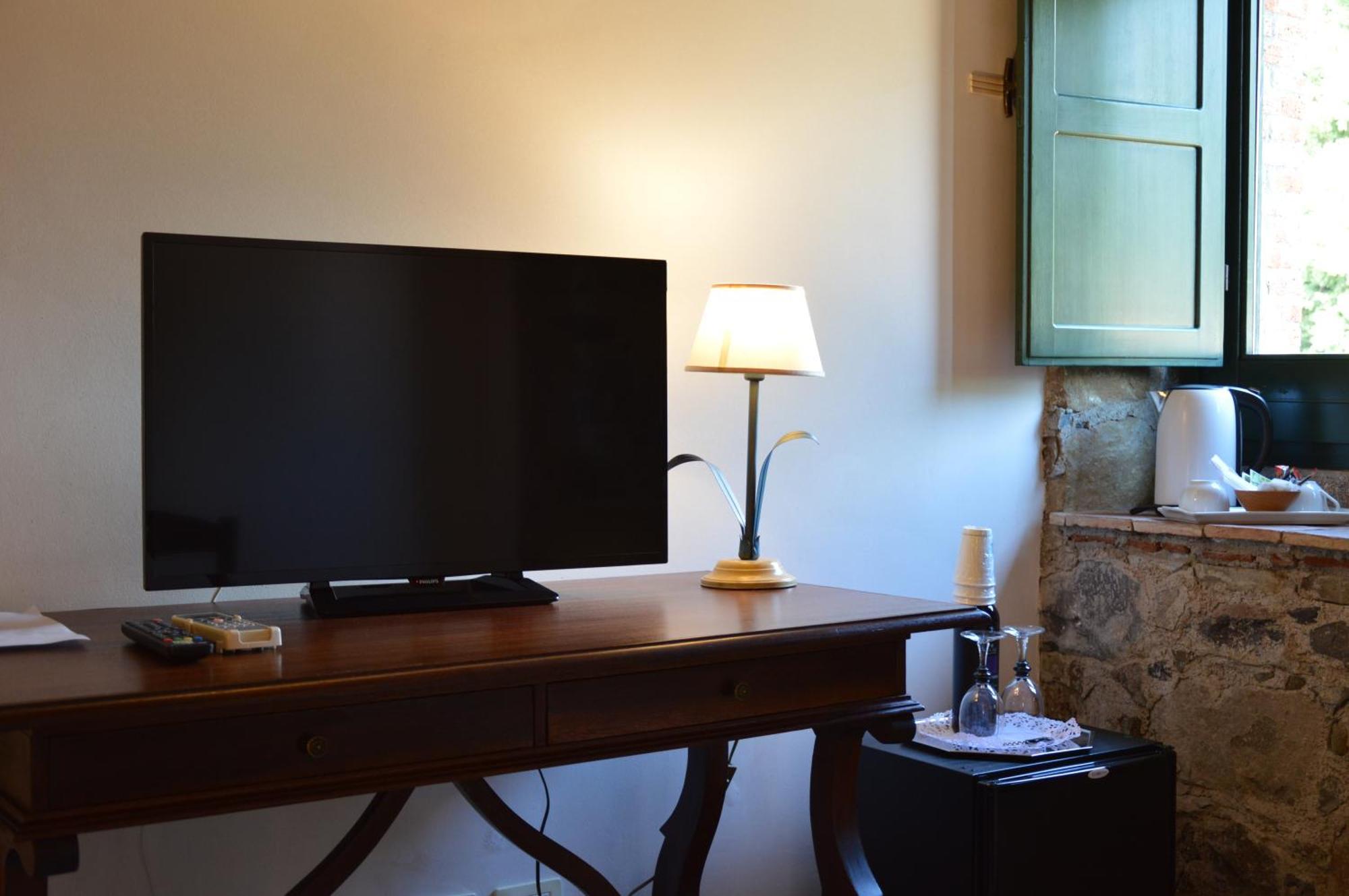 Antico Borgo Etneo Country Hotel Calatabiano Buitenkant foto