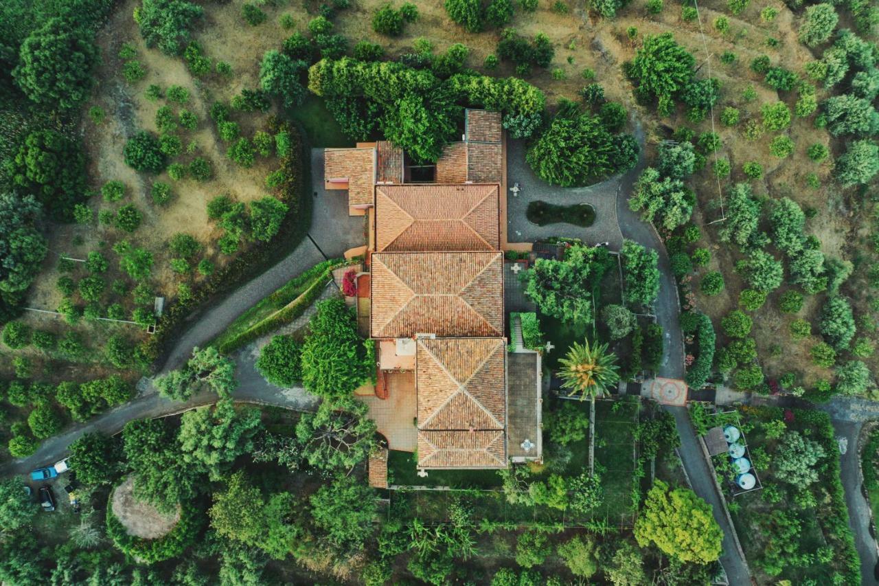 Antico Borgo Etneo Country Hotel Calatabiano Buitenkant foto